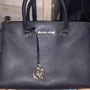 Michael kors tote bag